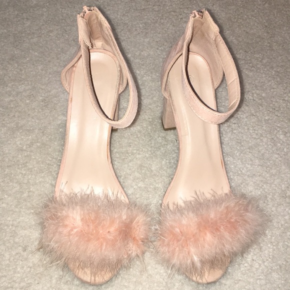 Shoes - Pink fluffy heels